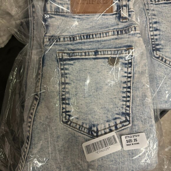 Chipre Denim Golden, Ethos, Dharma, Gunas, Kayros & Nina - Picture 14 of 15